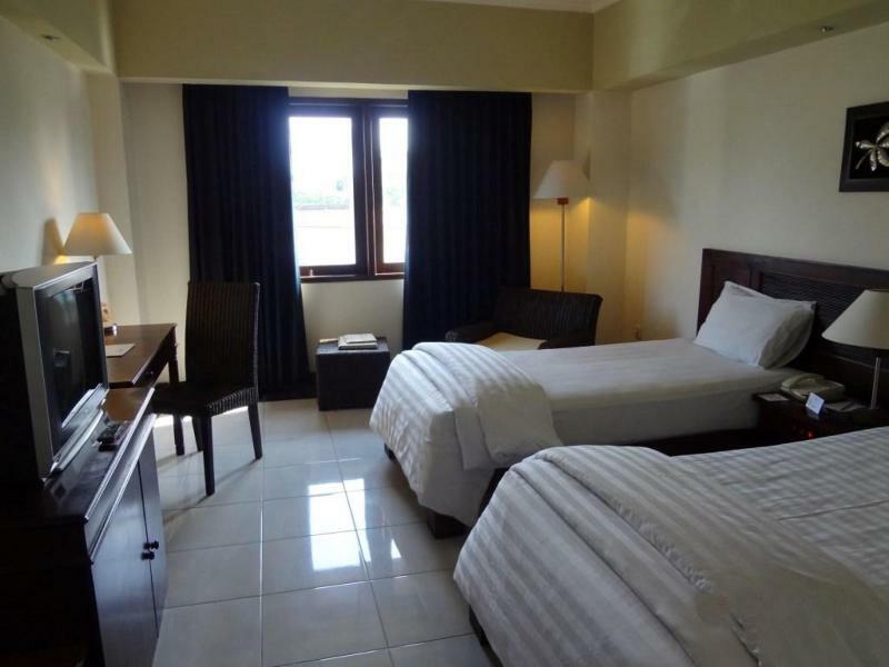 Oasis Atjeh Hotel Banda Aceh Kültér fotó